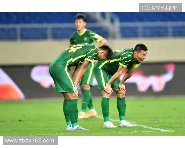 北京国安与长春激战正酣直播赛事精彩瞬间全程呈现