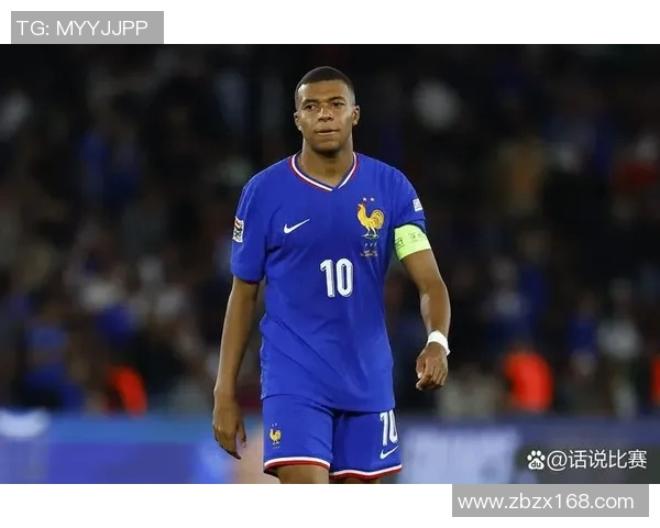 法国队逆转秘鲁队以2比1获胜展现强大实力与团队合作精神 法国队逆转秘鲁队以2比1获胜展现强大实力与团队合作精神