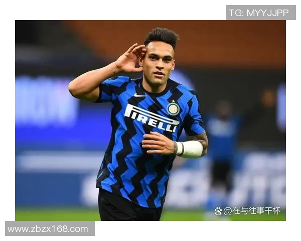 马丁内斯的传奇之路：从草根球员到世界足球巨星的蜕变与奋斗