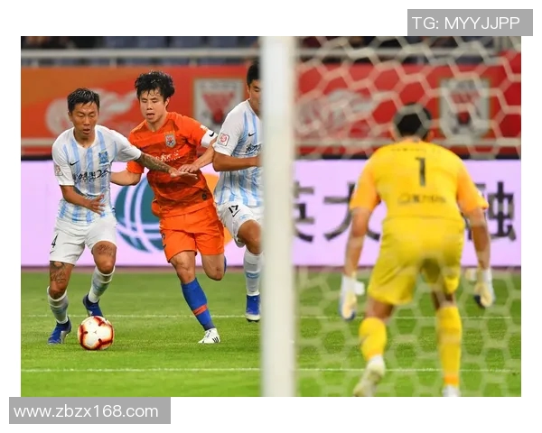 鲁能与富力精彩对决视频集锦回顾赛场瞬间与精彩进球分析