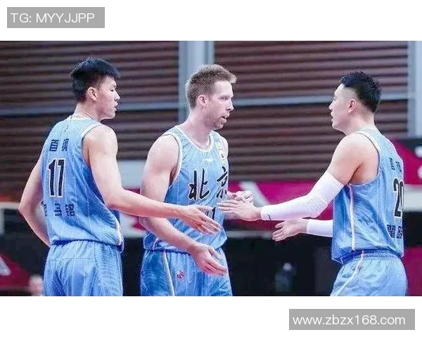 2015年北京首钢与辽宁队精彩对决视频回顾与分析